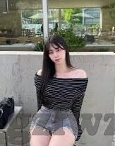 人妻快播-家庭温馨的港湾，人妻角色与快播生活的和谐共融