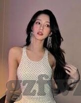 人妻嫩草-探寻人妻嫩草的独特魅力，爱与成长的温柔交织